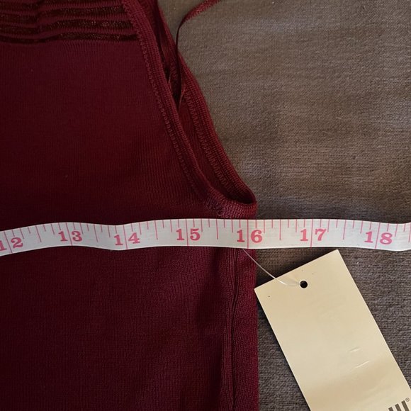 Top - Picture 4 of 8